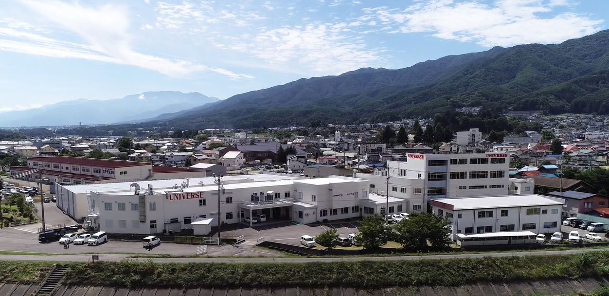 ユニバース光学工業株式会社