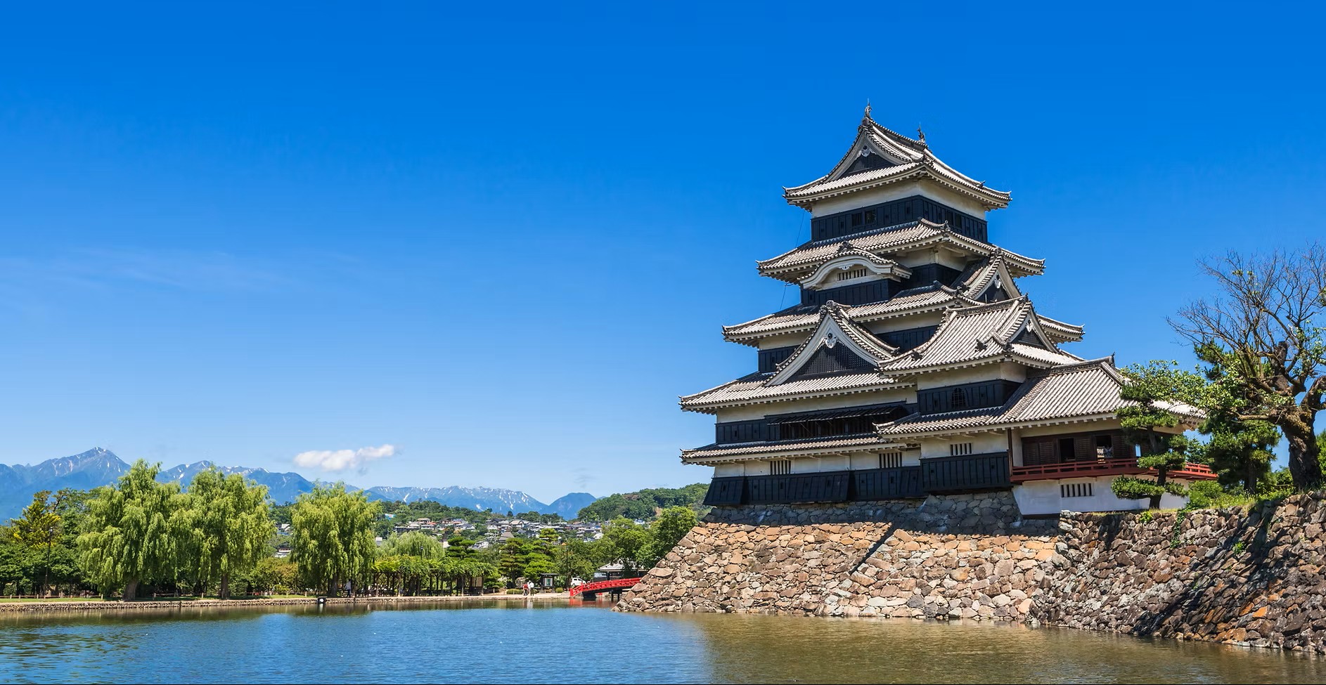 【自動車検査員】地域に根ざした整備工場でスキルを活かそう！