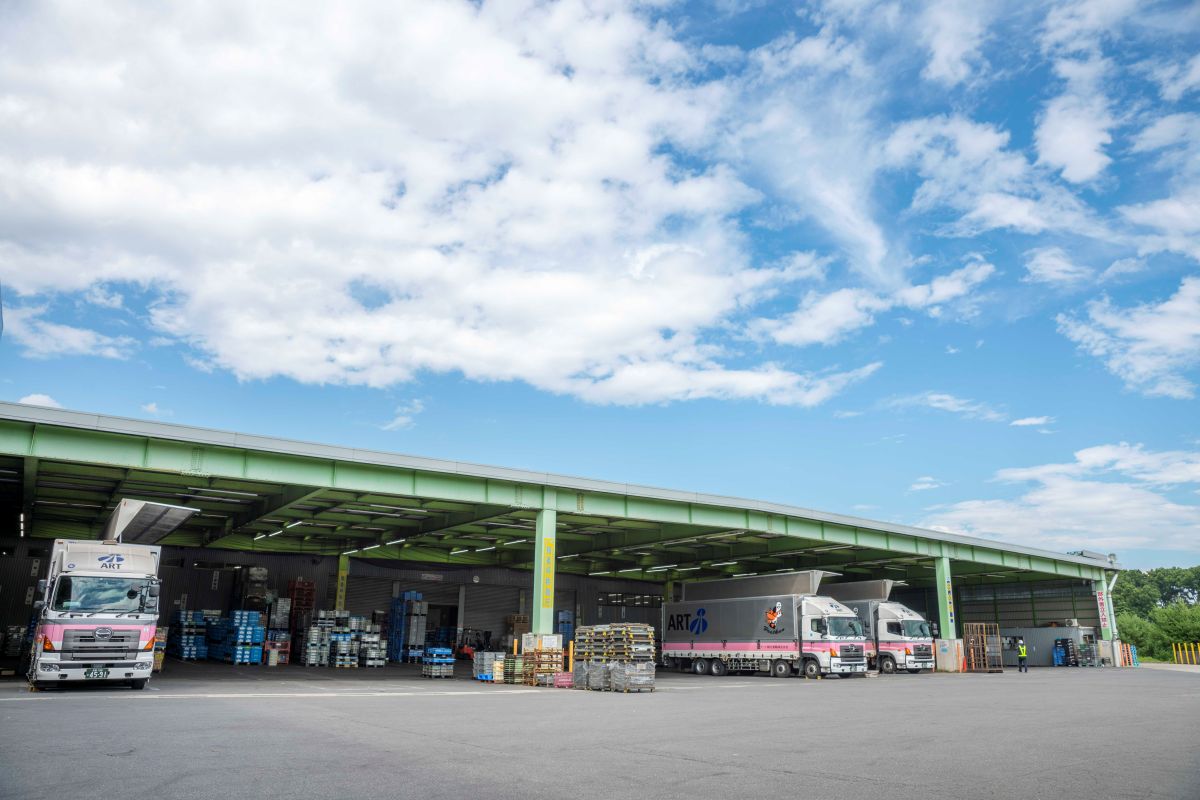 トラックドライバー（本社営業所 / 東御市）