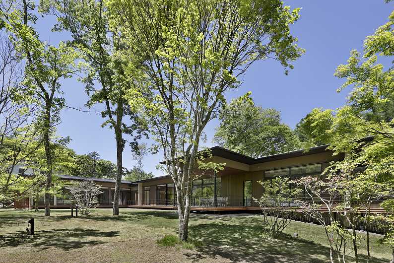 別荘地内の管理作業